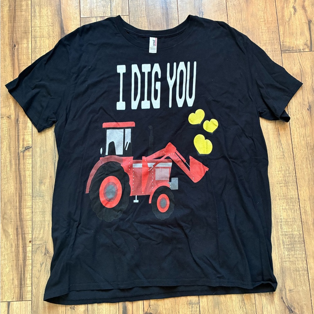 Anvil Modern Tag Screenprinted I Dig You Tractor Hearts Unisex XL Valentine